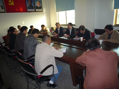 �����򵼸�ƽ����Ŀ��鲢ָ������