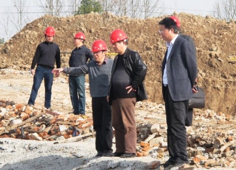 �人�гǹܾ��򵼵��人��Ŀ�������