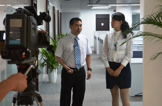 ���ڵ���̨��������Ե���Ųɷ�